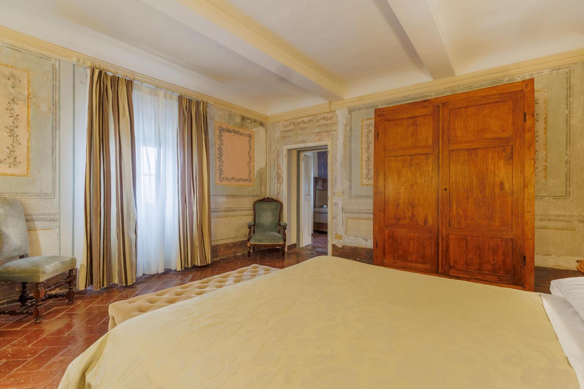 Hotel Villa Sermolli 보르고 아 부기아노 외부 사진