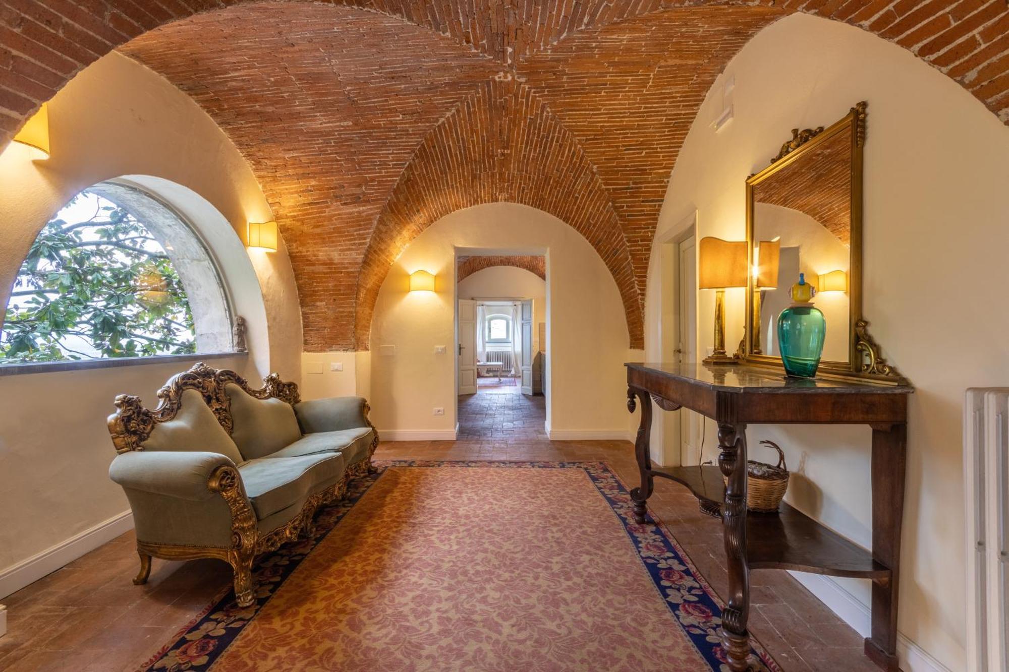 Hotel Villa Sermolli 보르고 아 부기아노 외부 사진