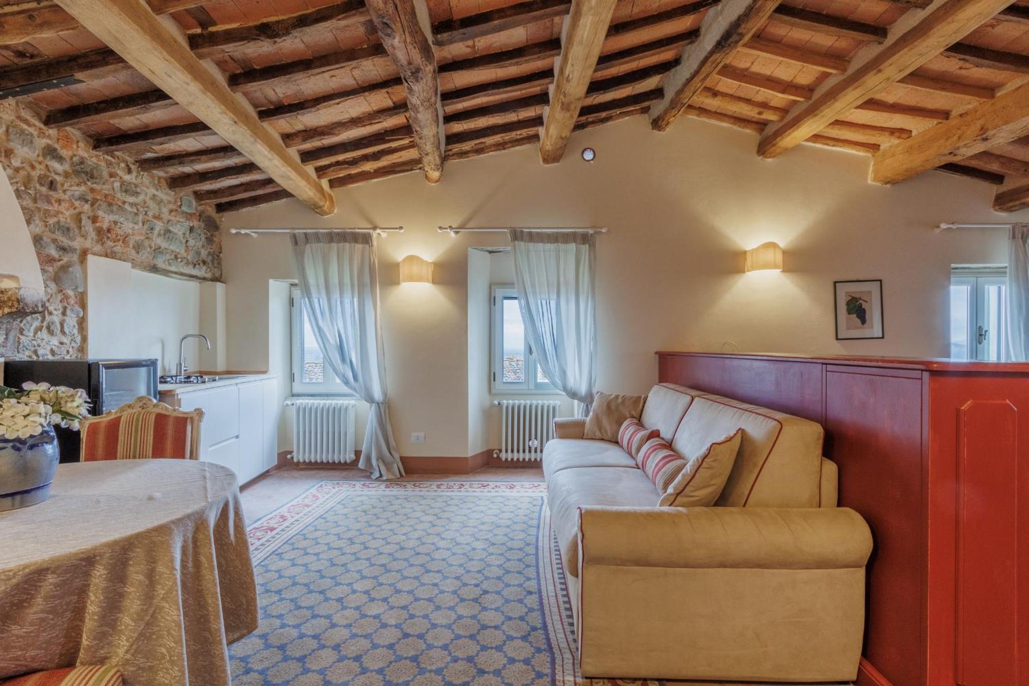 Hotel Villa Sermolli 보르고 아 부기아노 외부 사진