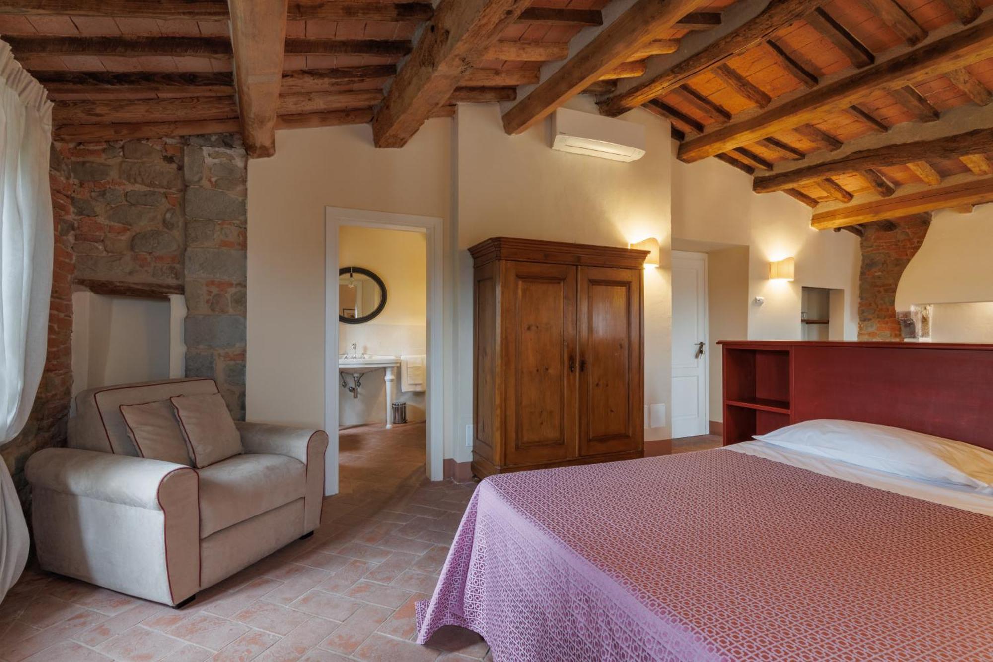Hotel Villa Sermolli 보르고 아 부기아노 외부 사진