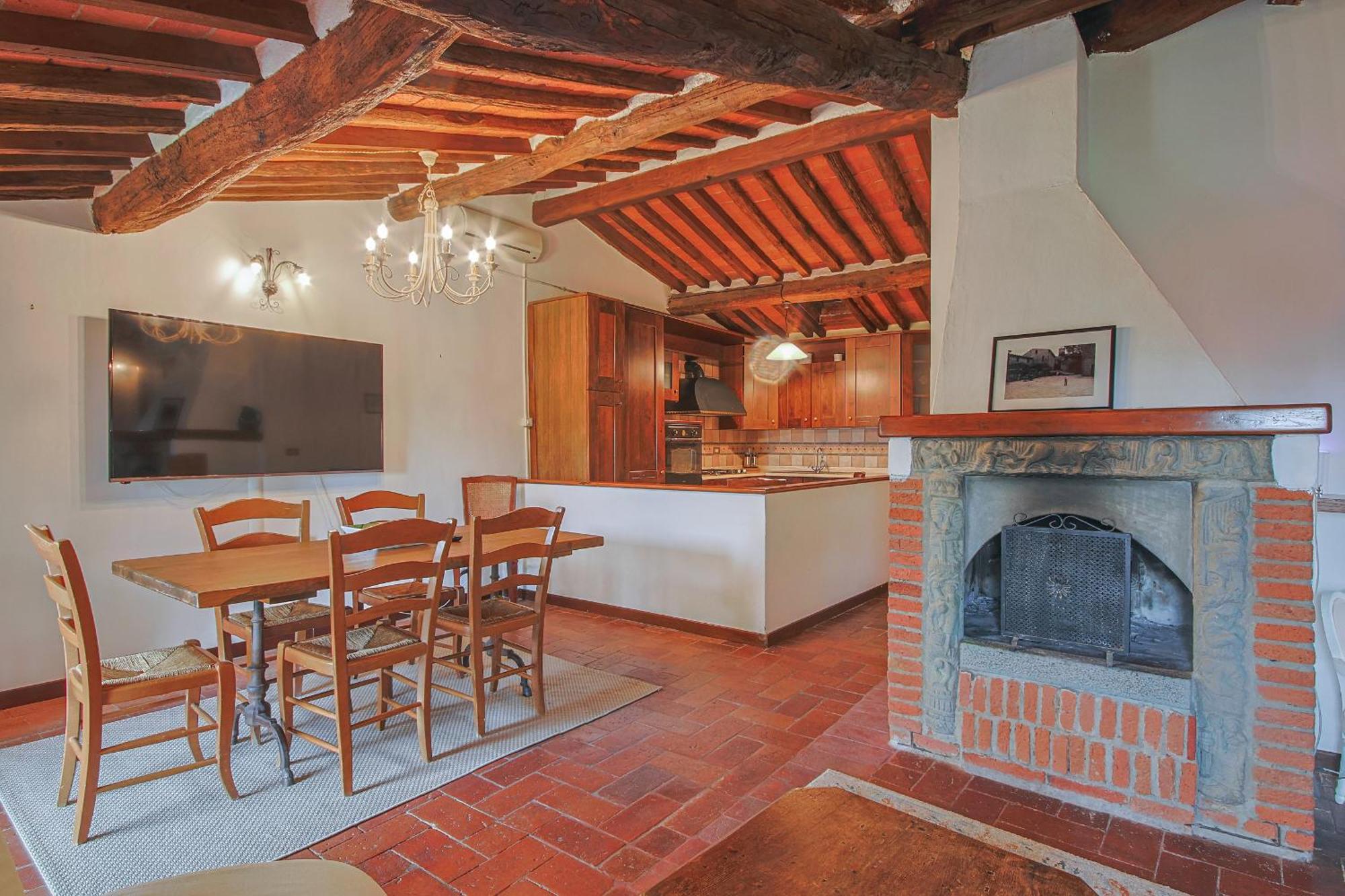 Hotel Villa Sermolli 보르고 아 부기아노 객실 사진